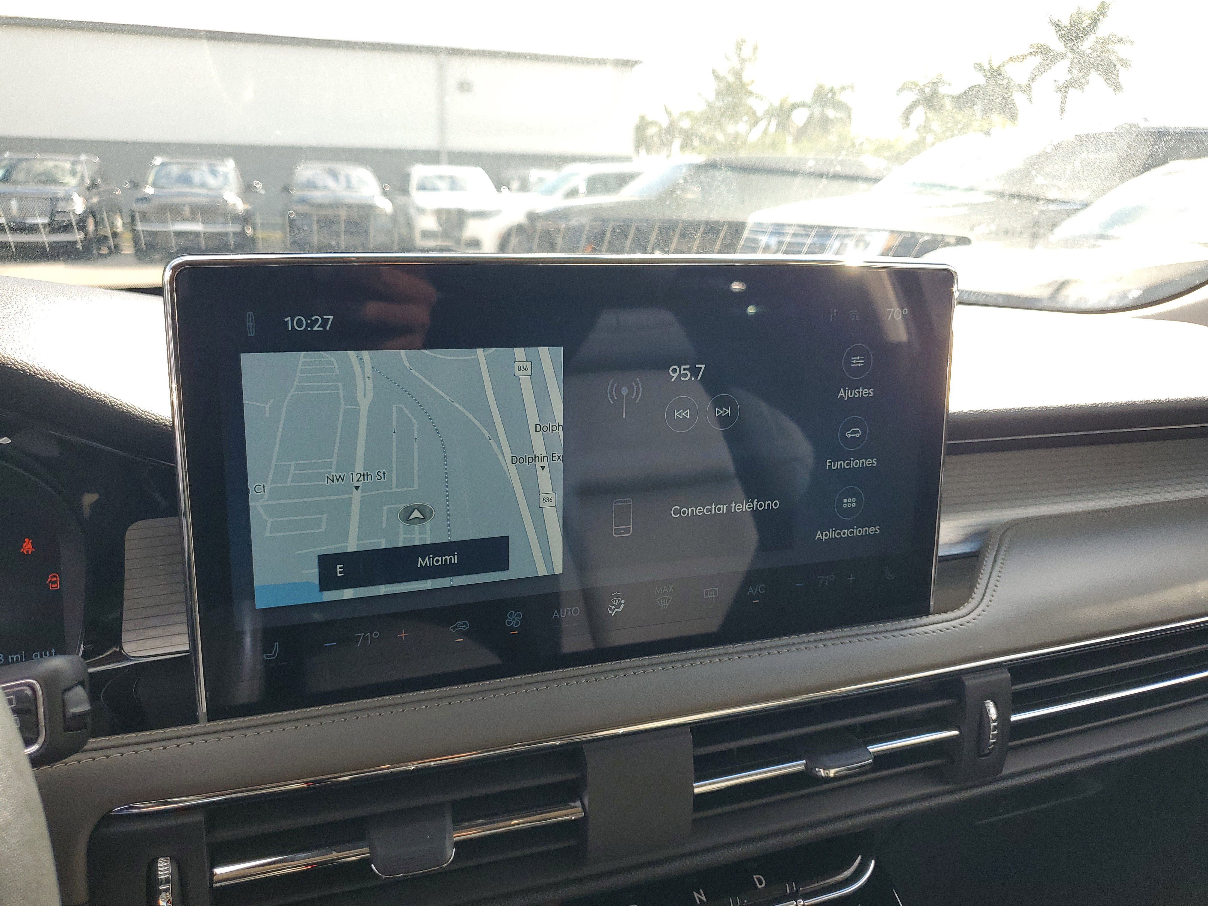 Certified 2024 Lincoln Corsair FWD image 23