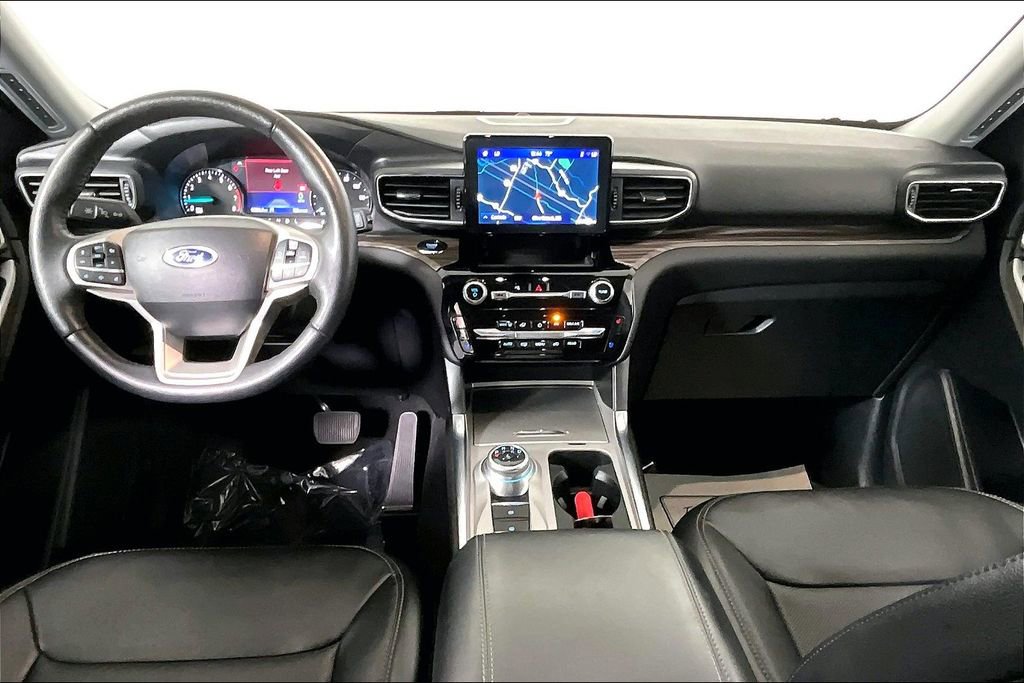Used 2024 Ford Explorer Limited image 15
