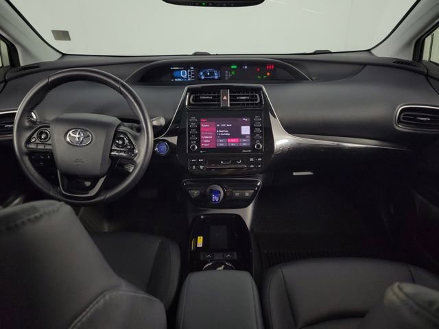 Used 2022 Toyota Prius XLE image 29
