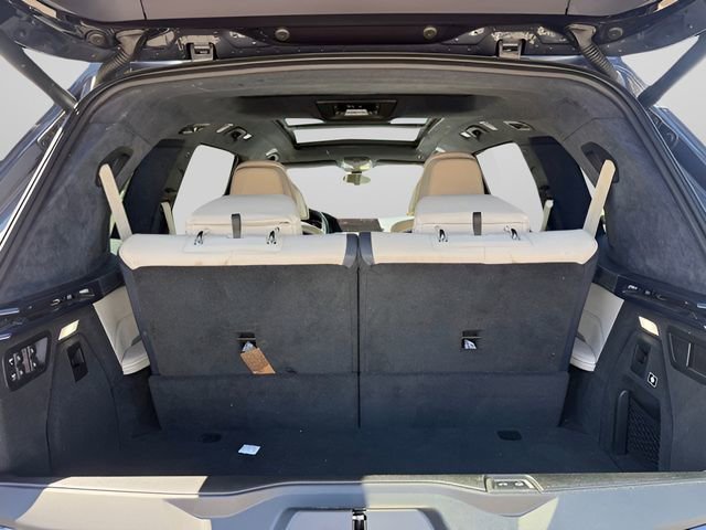 Used 2019 BMW X7 xDrive50i w/ Dynamic Handling Package image 9