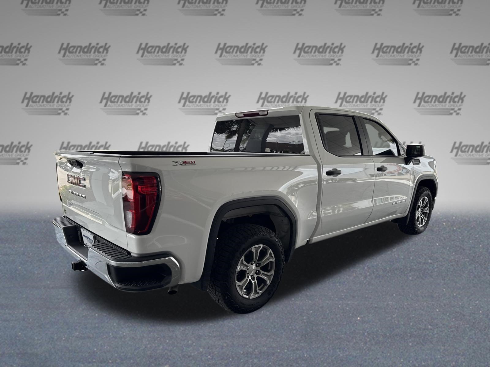 Used 2023 GMC Sierra 1500 Pro w/ Pro Value Package AWD/4WD image 9