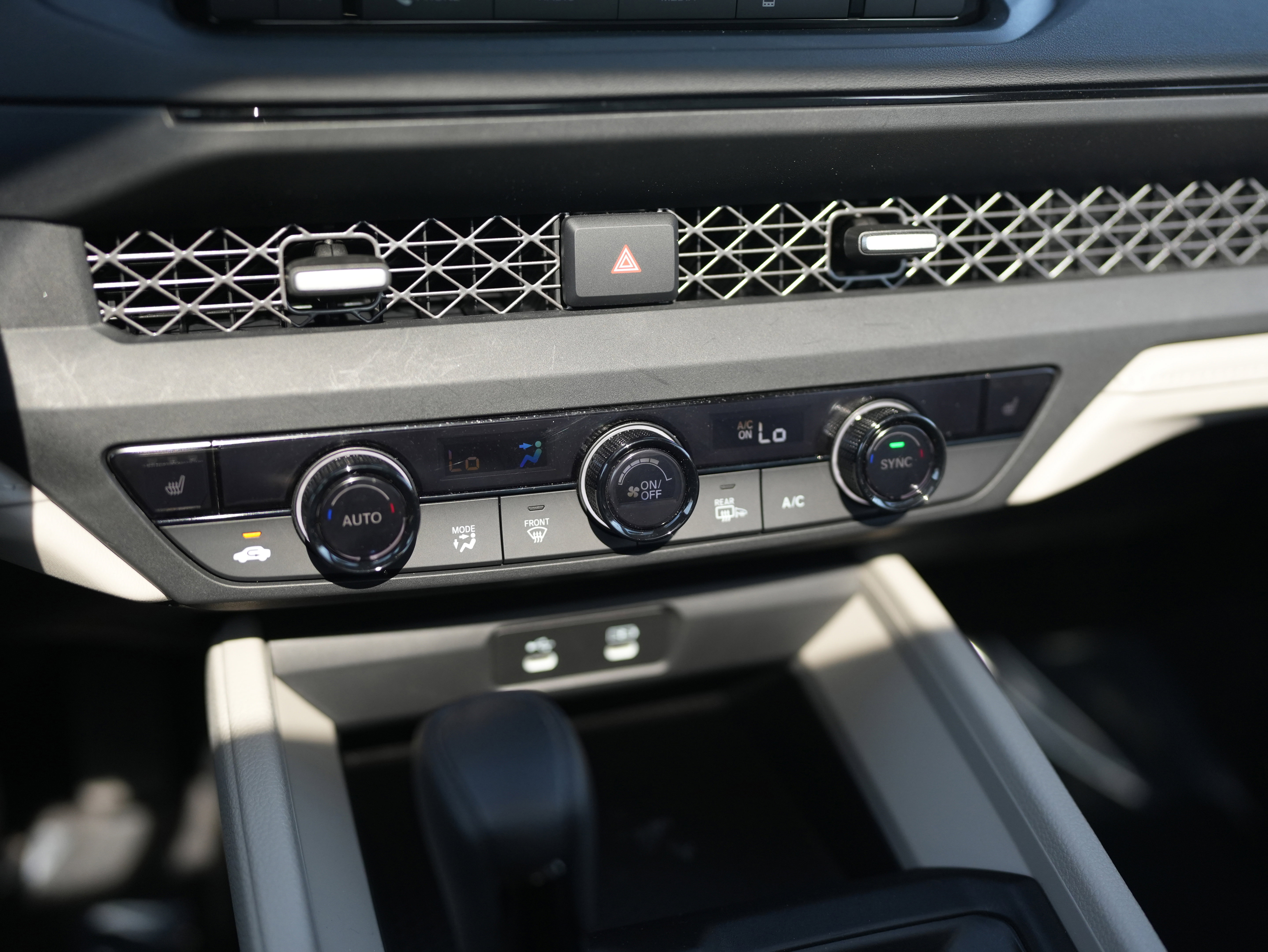 Used 2023 Honda Accord EX image 16