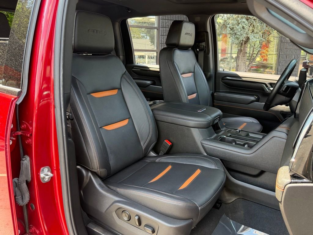 Used 2024 GMC Sierra 2500 AT4 w/ Technology Package AWD/4WD image 35