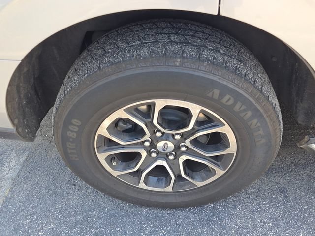 Certified 2022 Ford Expedition XLT AWD/4WD image 10