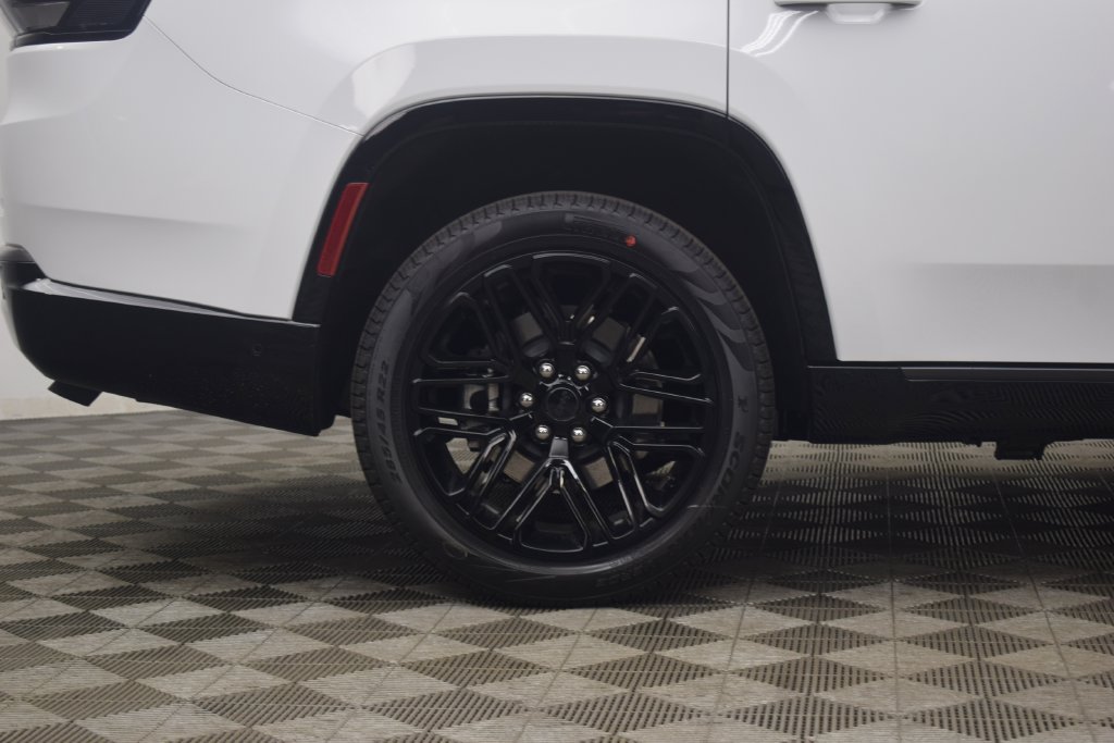 New 2026 Jeep Grand Wagoneer Limited AWD/4WD image 9