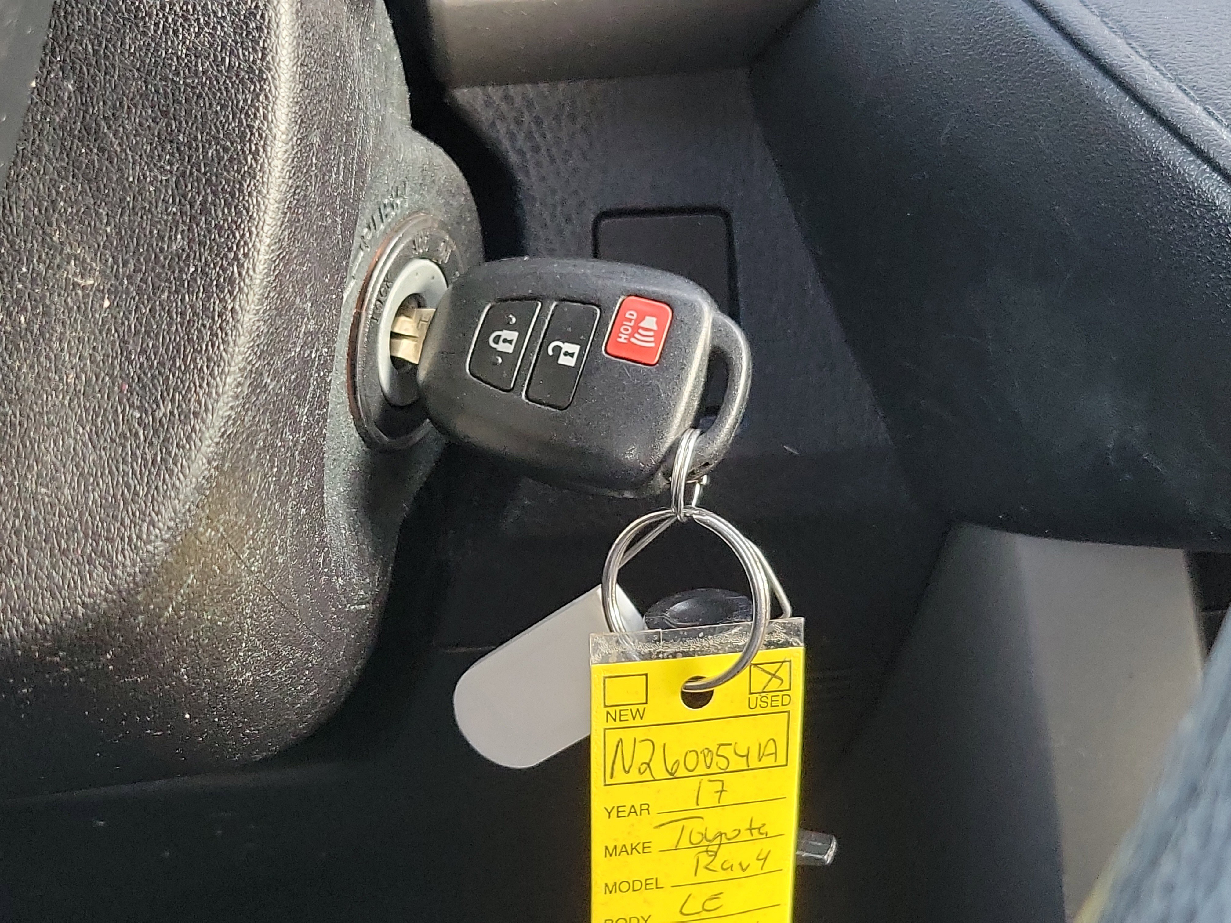 Certified 2017 Toyota RAV4 LE FWD image 27