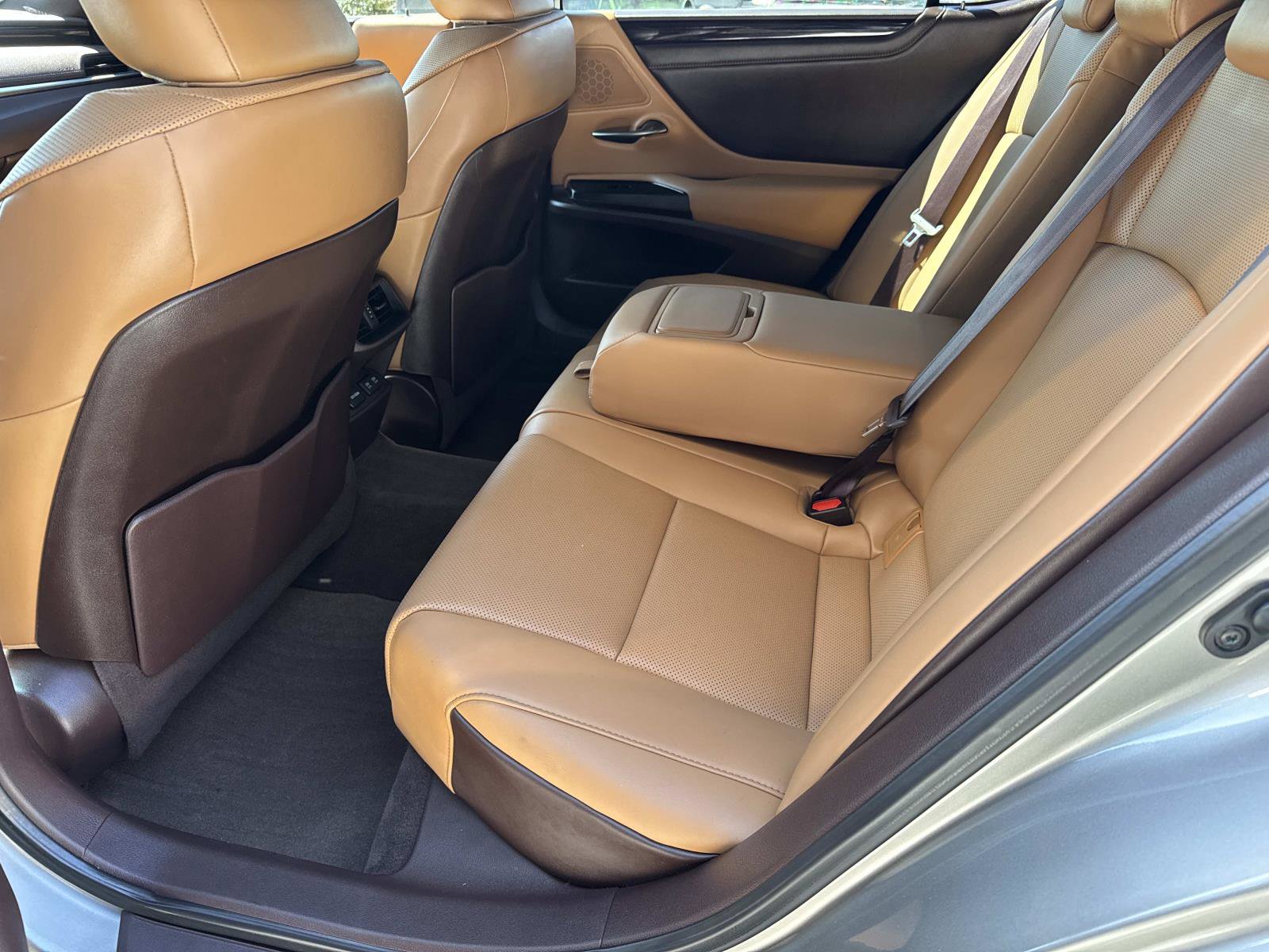 Certified 2020 Lexus ES 350 w/ Premium Package image 13