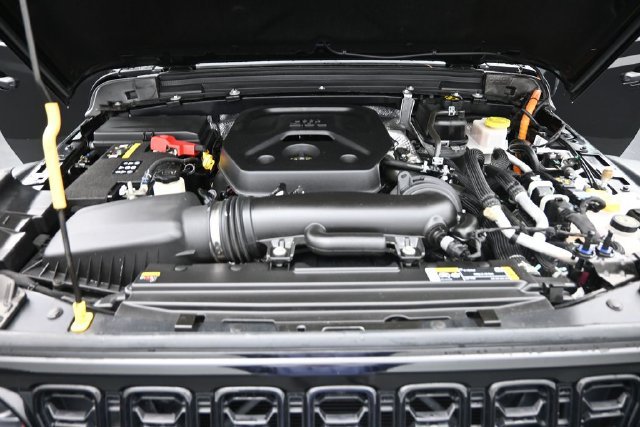 Used 2024 Jeep Wrangler Unlimited AWD/4WD image 22