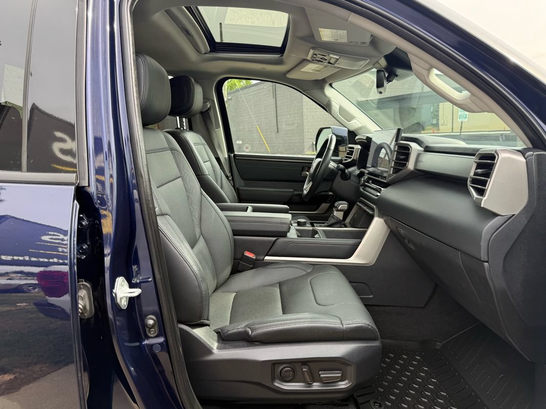 Used 2023 Toyota Tundra Limited AWD/4WD image 17