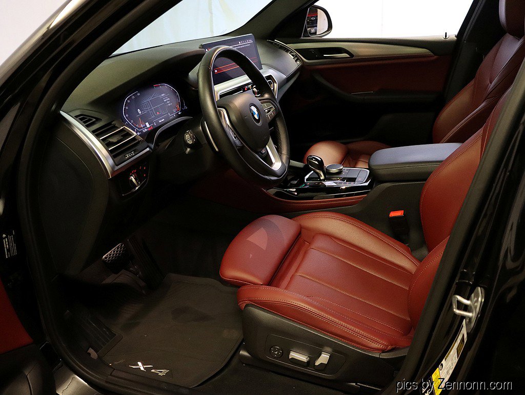 Certified 2023 BMW X4 xDrive30i w/ Premium Package image 11