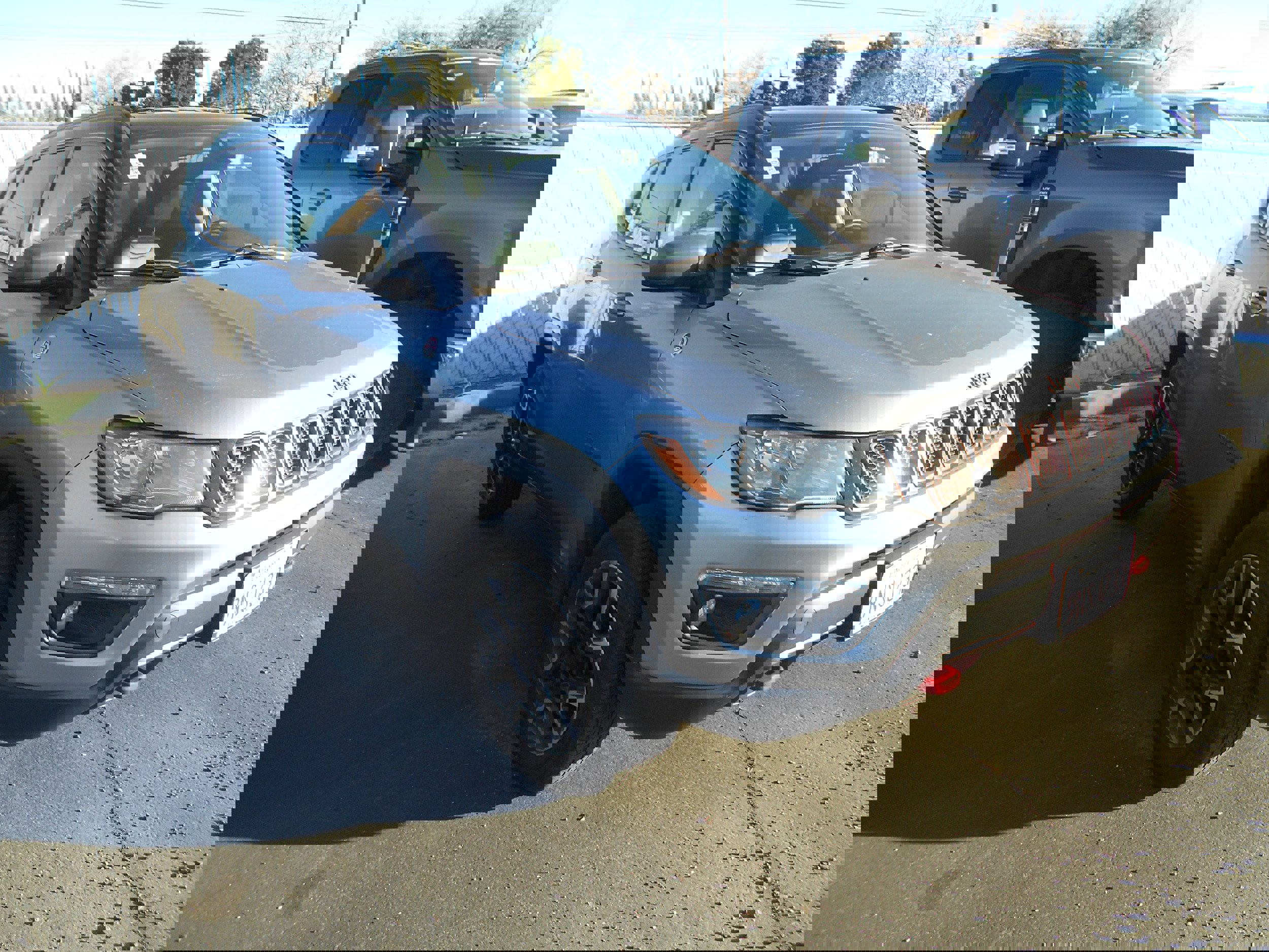 Used 2020 Jeep Compass Trailhawk image 1