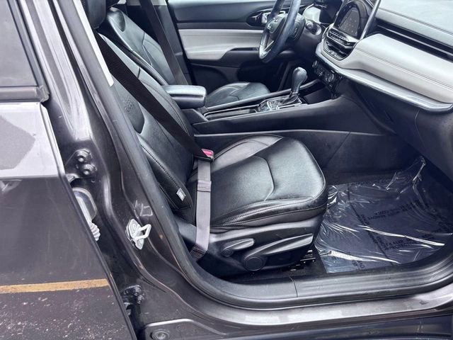 Used 2022 Jeep Compass Limited image 28