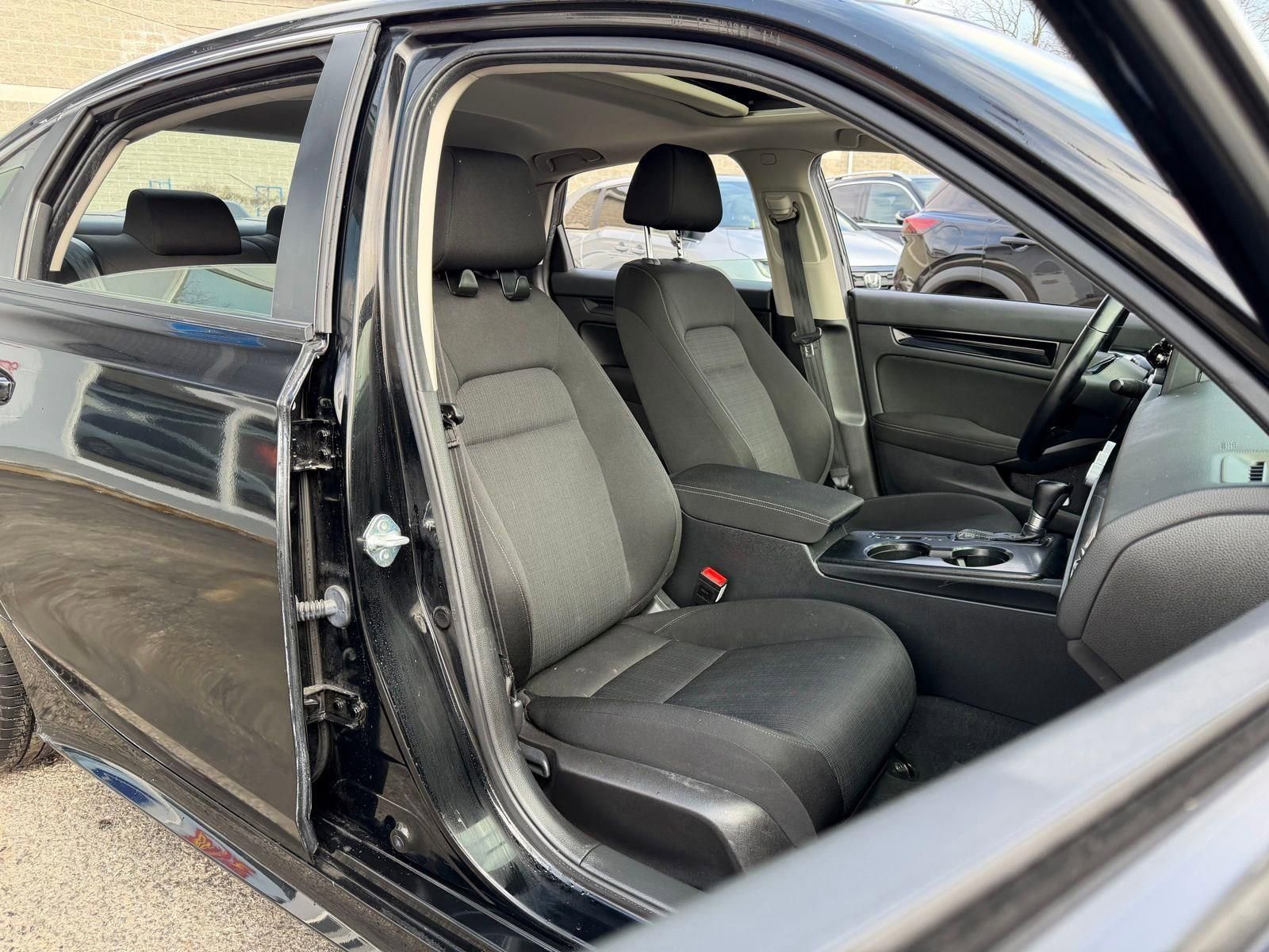 Used 2022 Honda Civic EX image 10