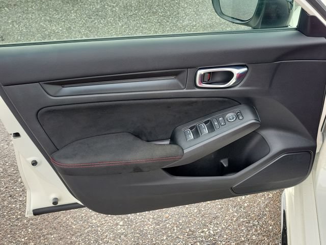Used 2025 Honda Civic Type R image 16