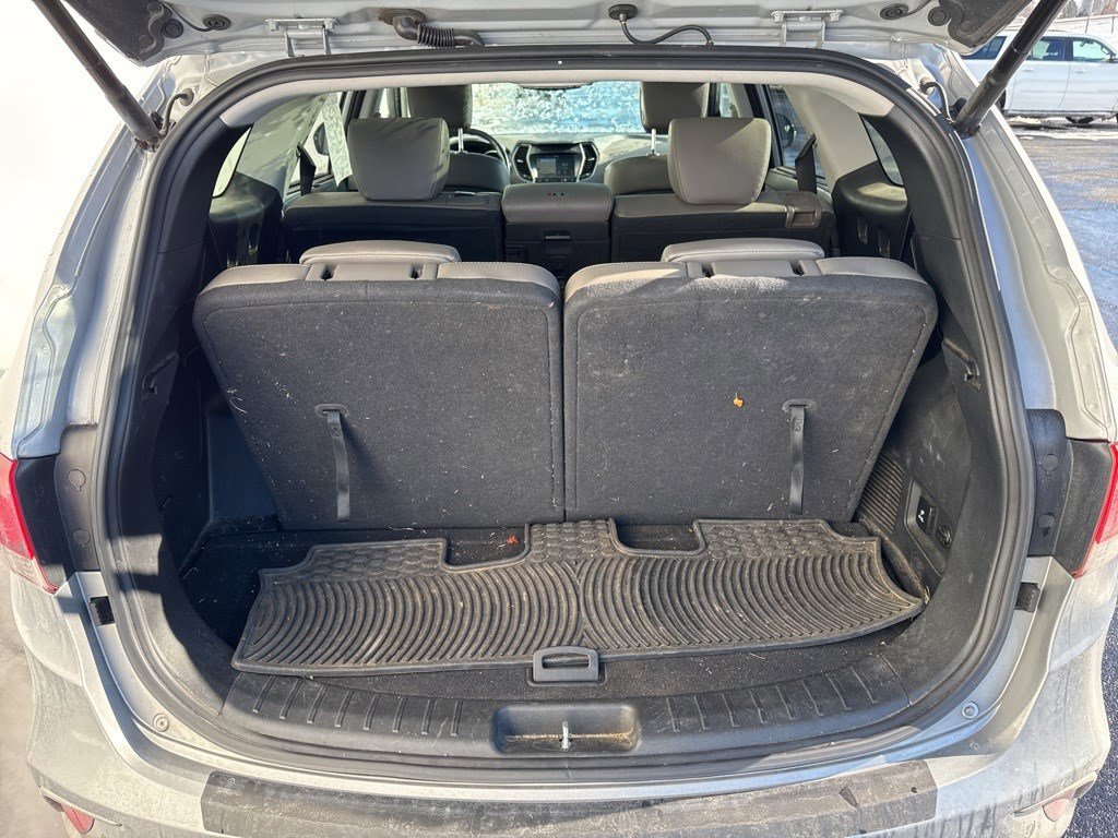 Used 2017 Hyundai Santa Fe SE w/ SE Ultimate Tech Package 03 image 6