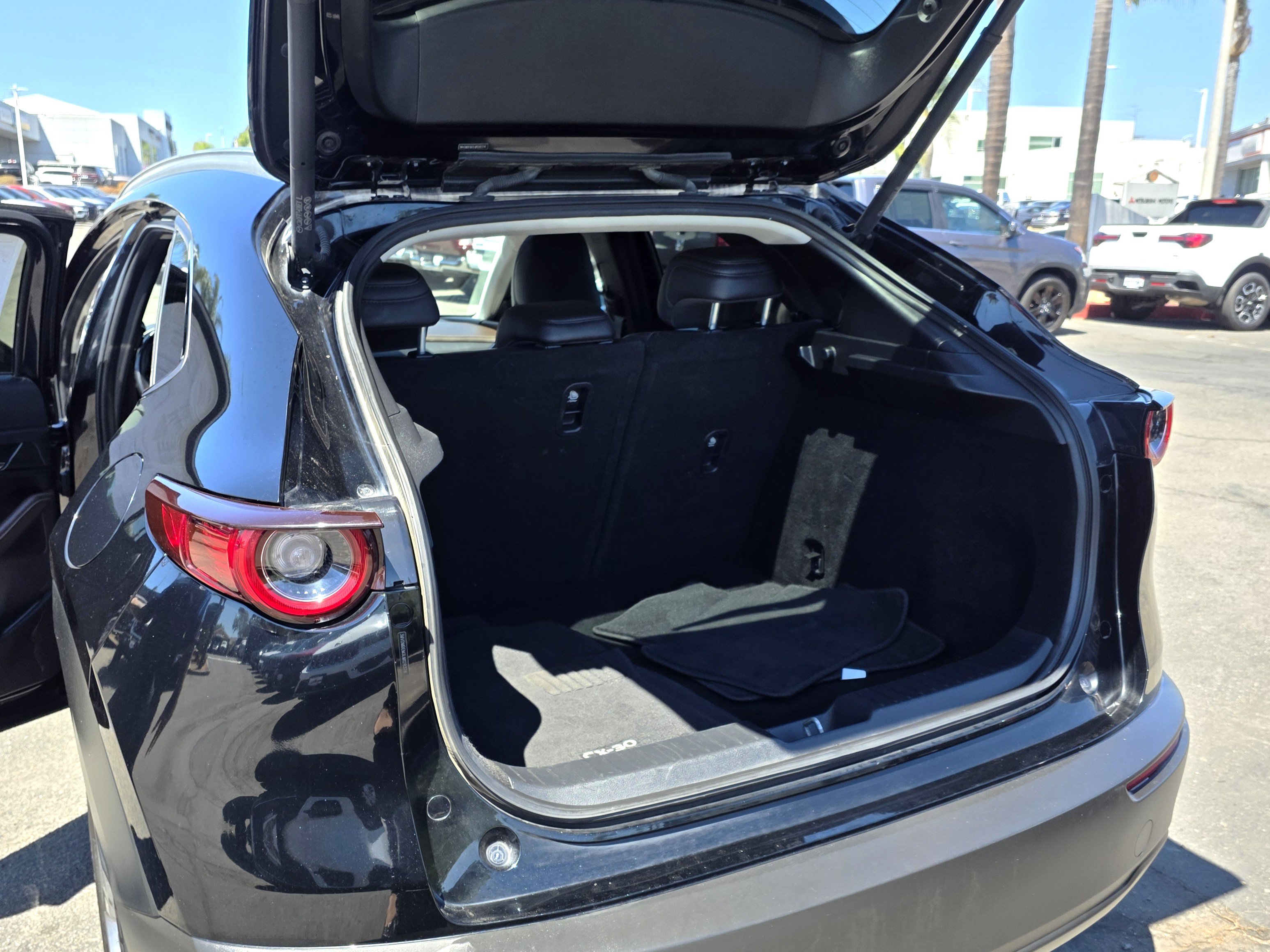 Used 2020 MAZDA CX-30 AWD w/ Premium Package image 18