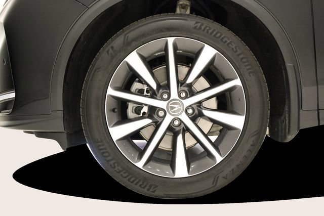 Used 2025 Acura MDX SH-AWD w/ Technology Package image 9