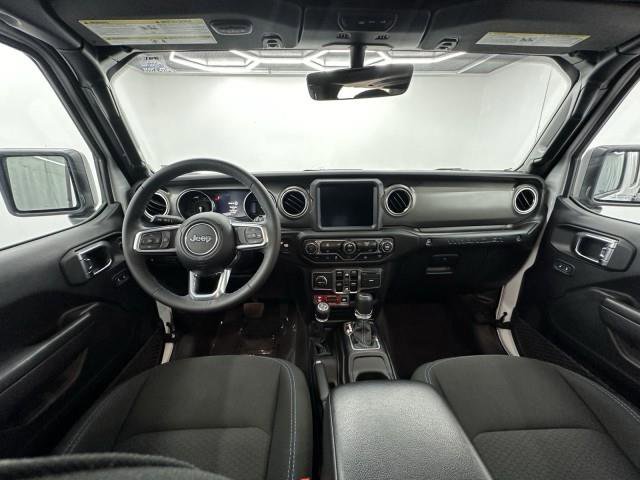 Used 2023 Jeep Wrangler Unlimited Rubicon 4xe image 15