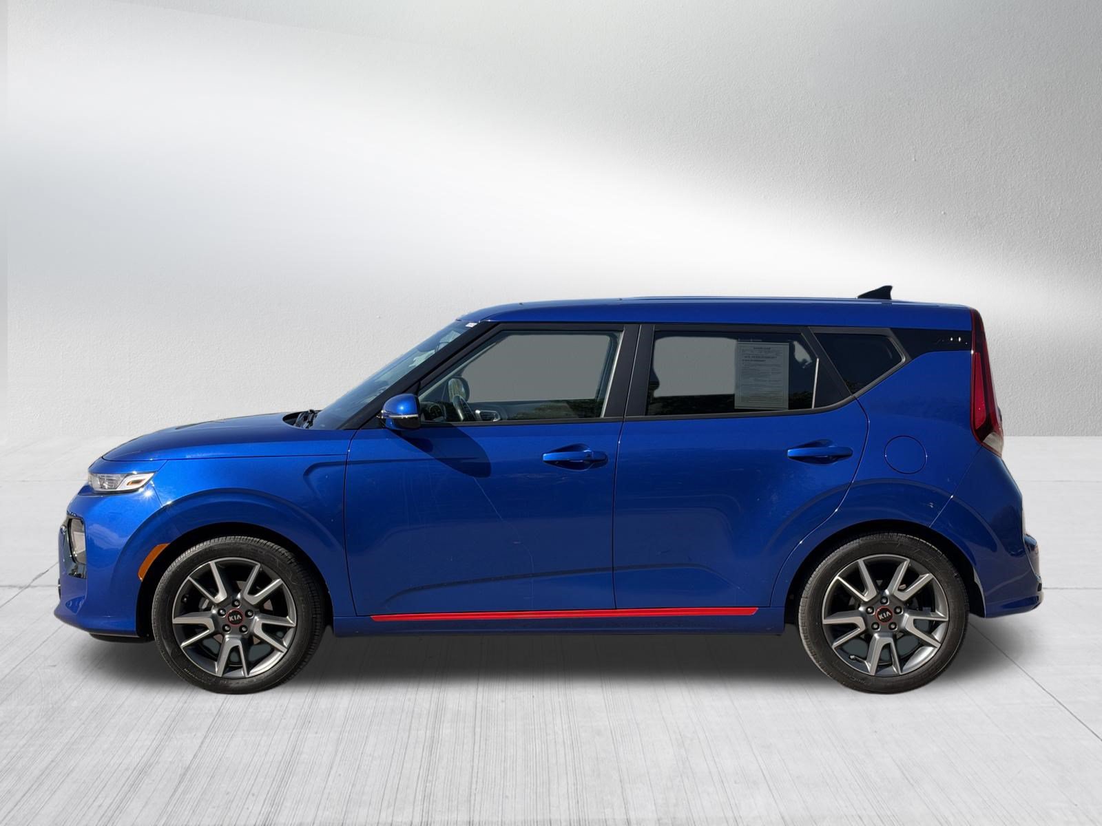 Used 2020 Kia Soul GT-Line w/ GT 2.0L Power Sunroof Package FWD image 4