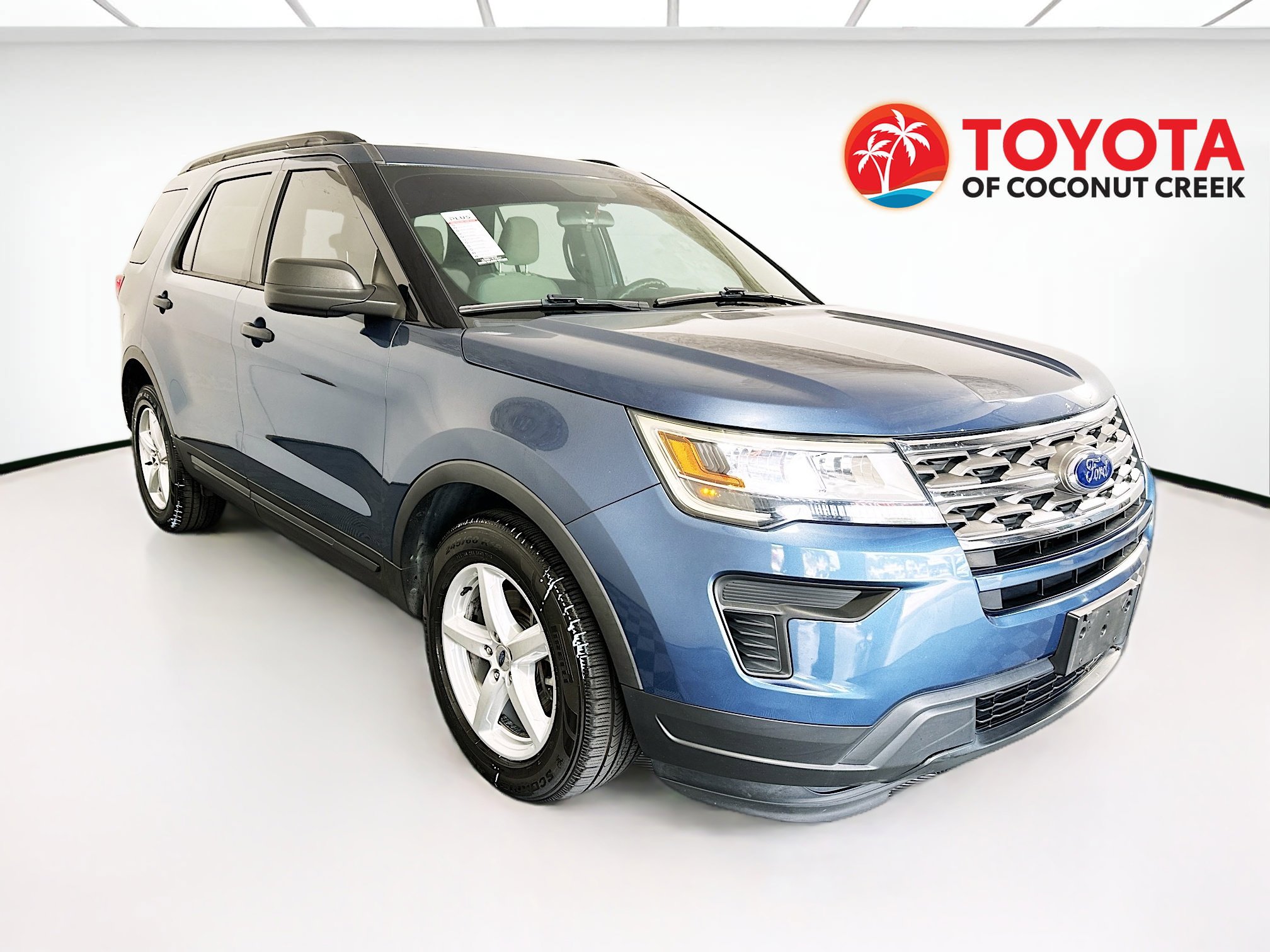 Used 2019 Ford Explorer FWD image 1