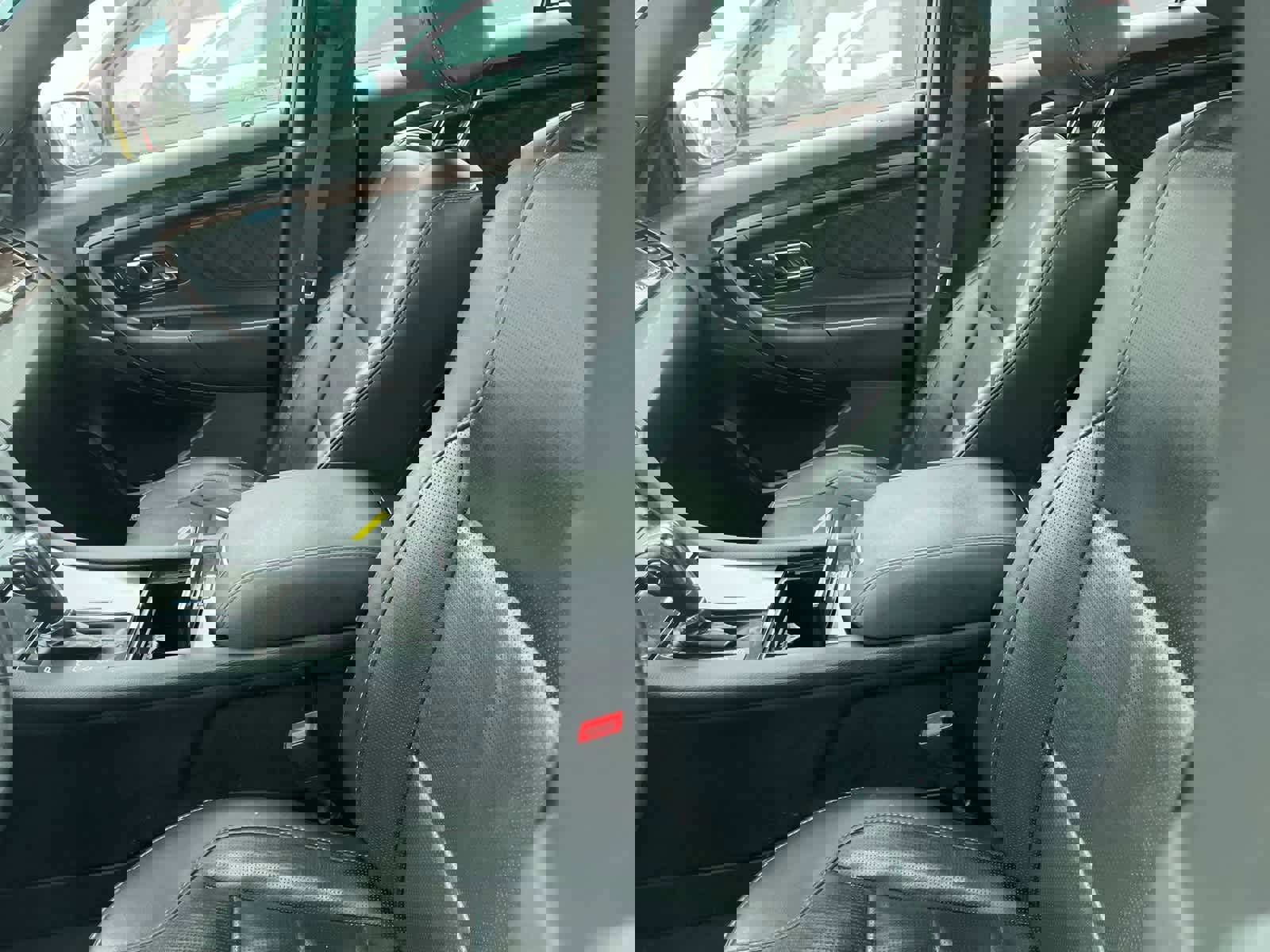 Used 2019 Ford Taurus Limited image 24