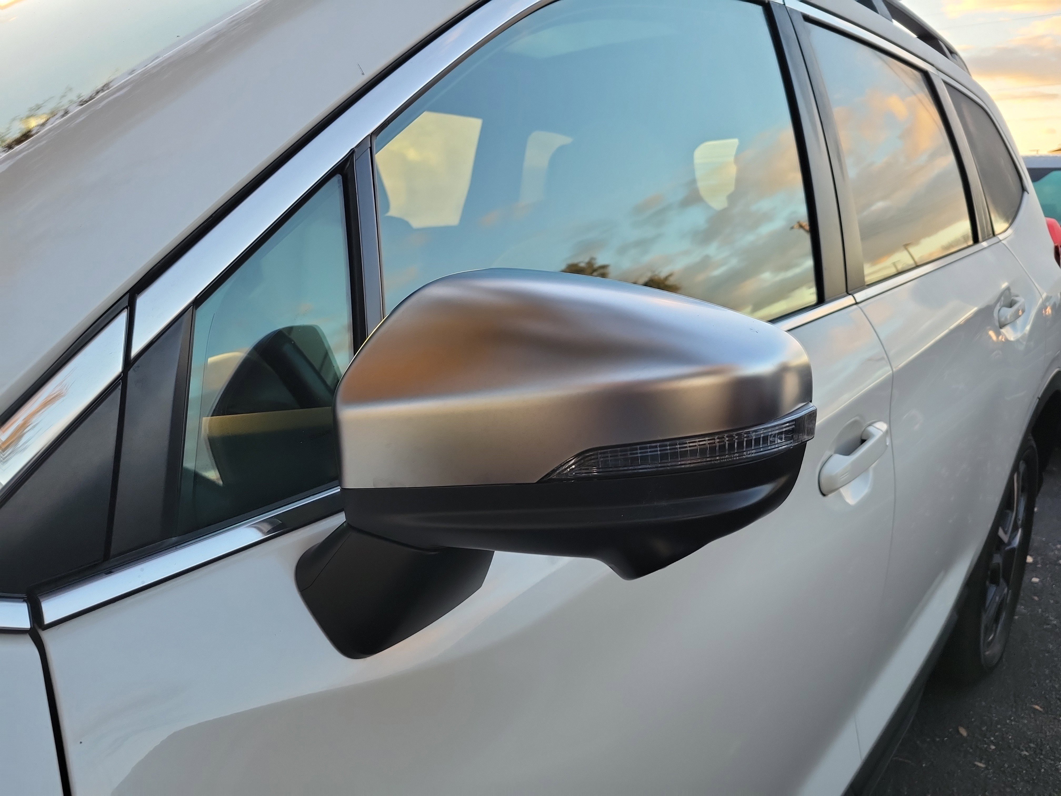 Used 2023 Subaru Ascent Limited w/ Technology Package image 6