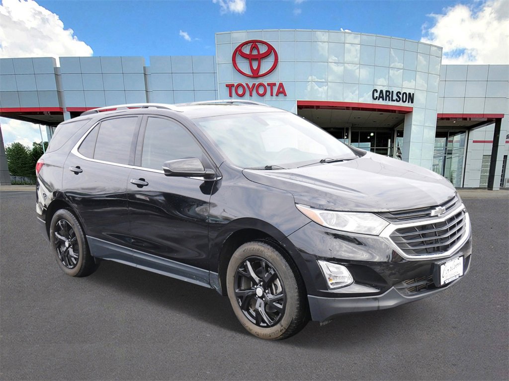 Used 2019 Chevrolet Equinox LT image 2