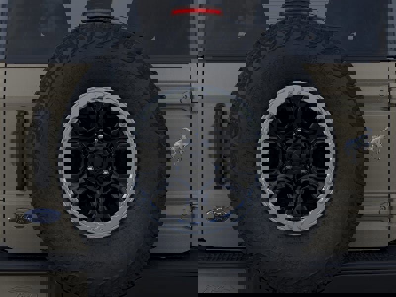 New 2025 Ford Bronco Badlands image 24