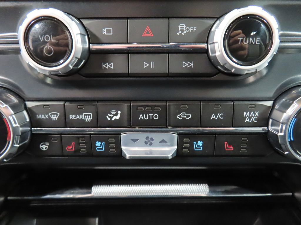 Used 2025 Ford F150 Lariat image 64