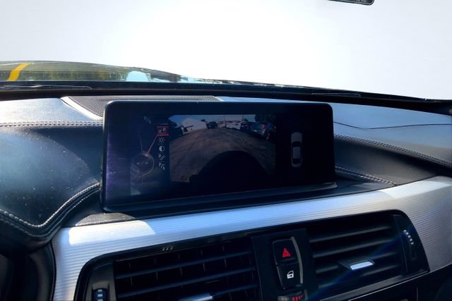 Used 2015 BMW M4 Coupe image 18