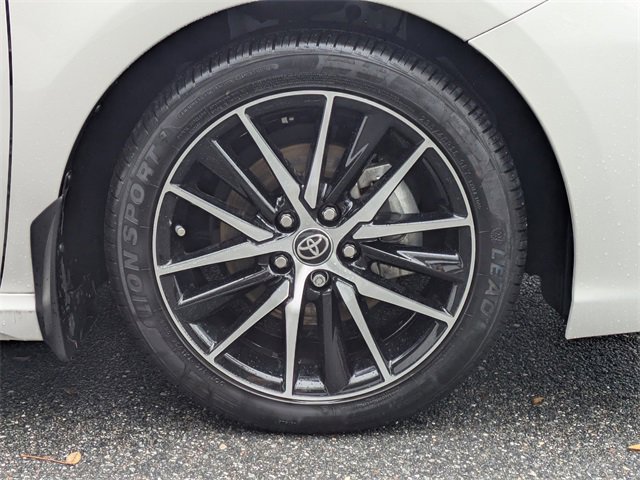 Used 2023 Toyota Camry SE image 9