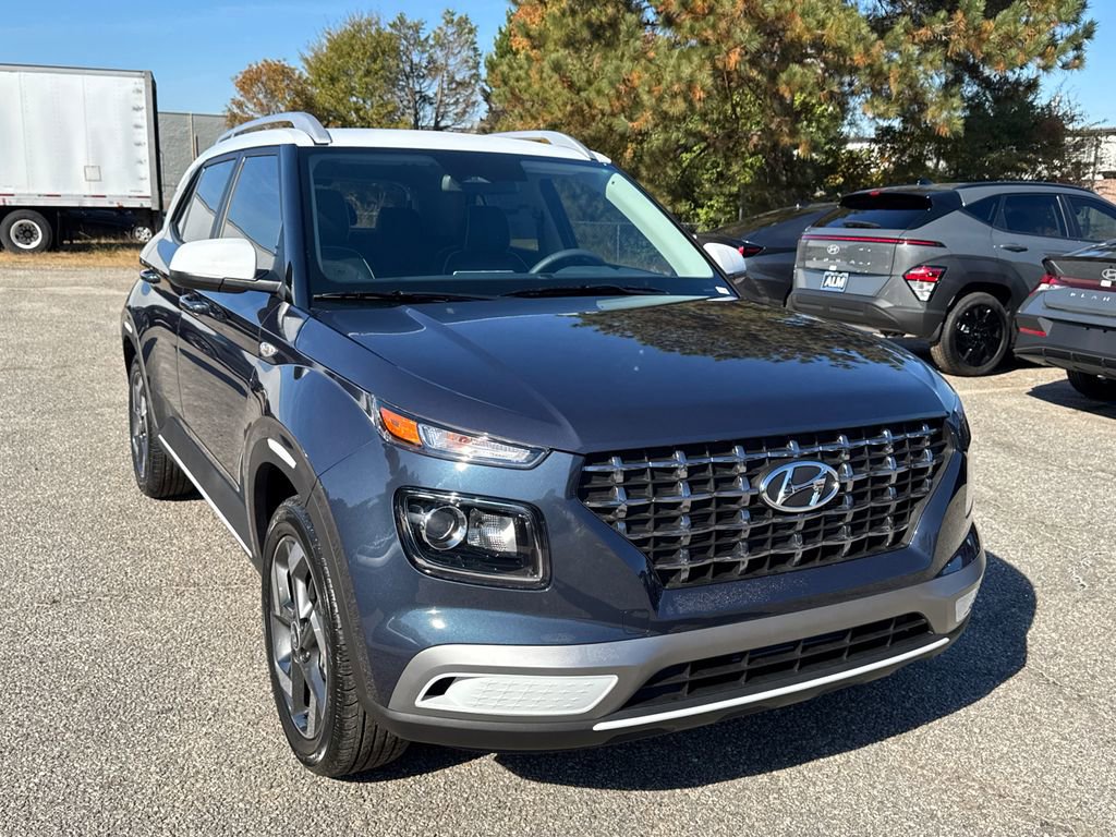 New 2026 Hyundai Venue SEL image 7