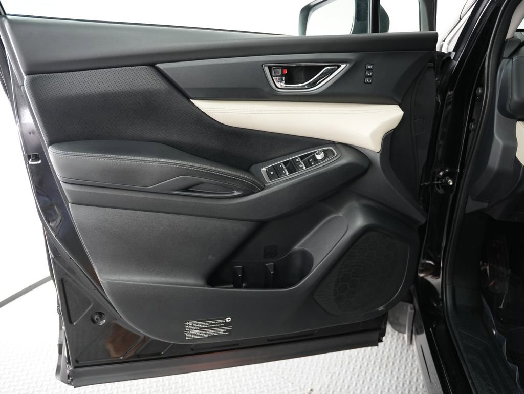 Used 2022 Subaru Ascent Limited image 47