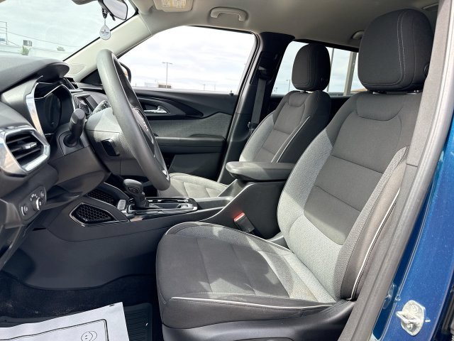 Used 2021 Chevrolet TrailBlazer LT FWD image 11