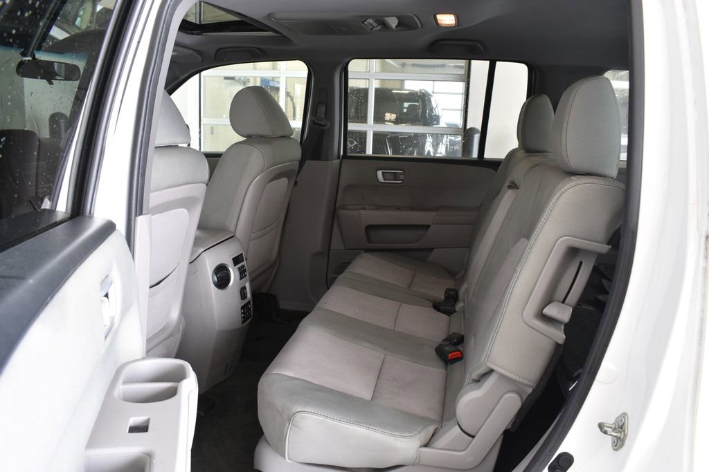 Used 2015 Honda Pilot SE image 26
