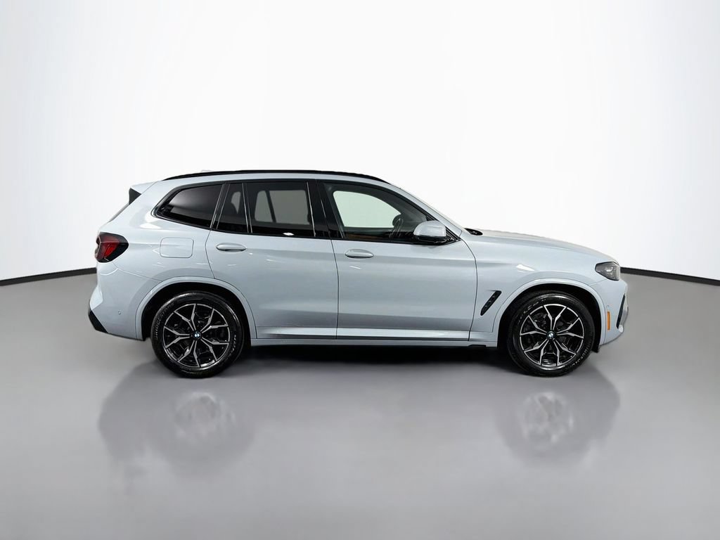 Used 2024 BMW X3 xDrive30i w/ Premium Package AWD/4WD image 8