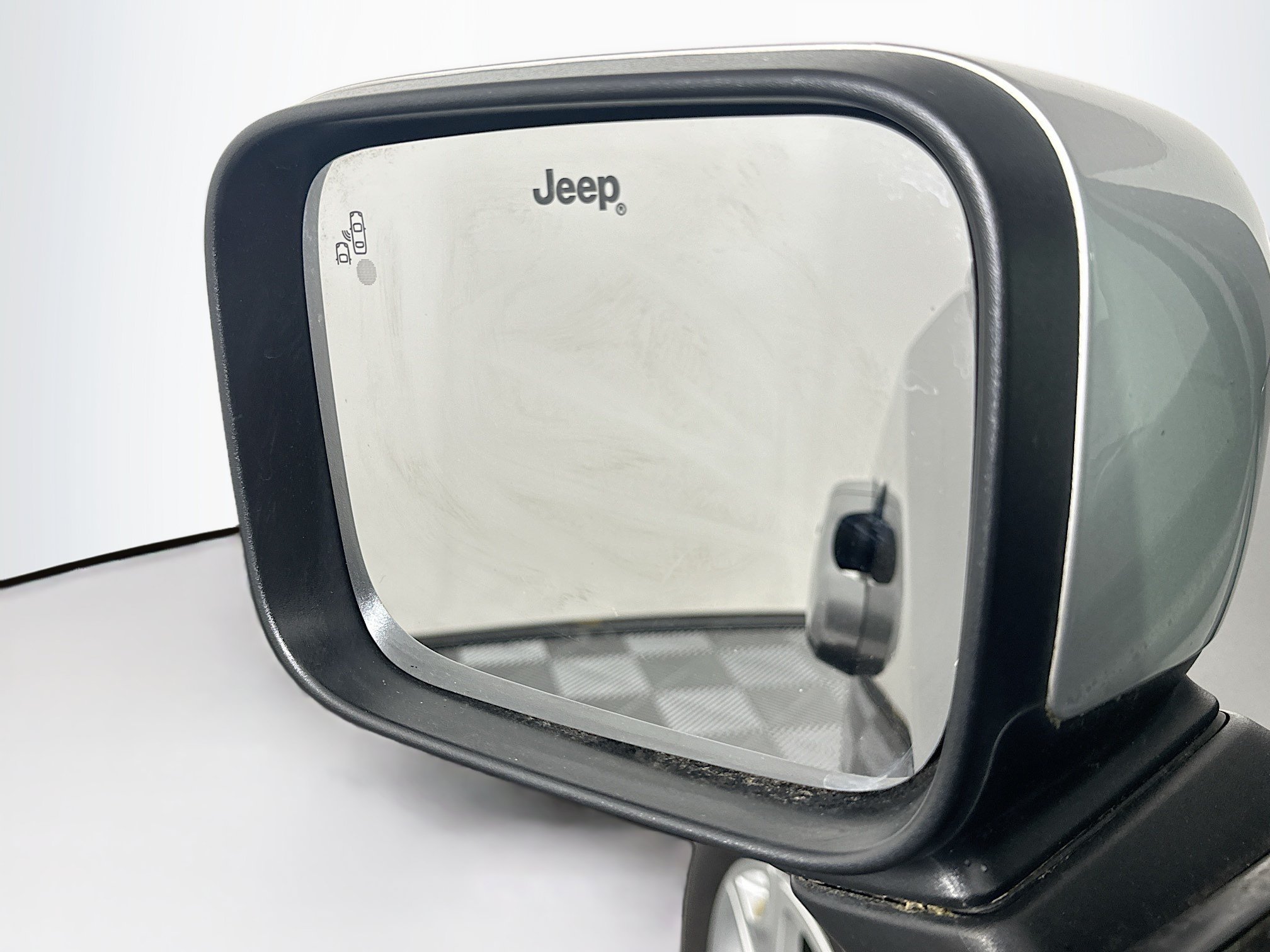 Used 2016 Jeep Renegade Limited FWD image 16