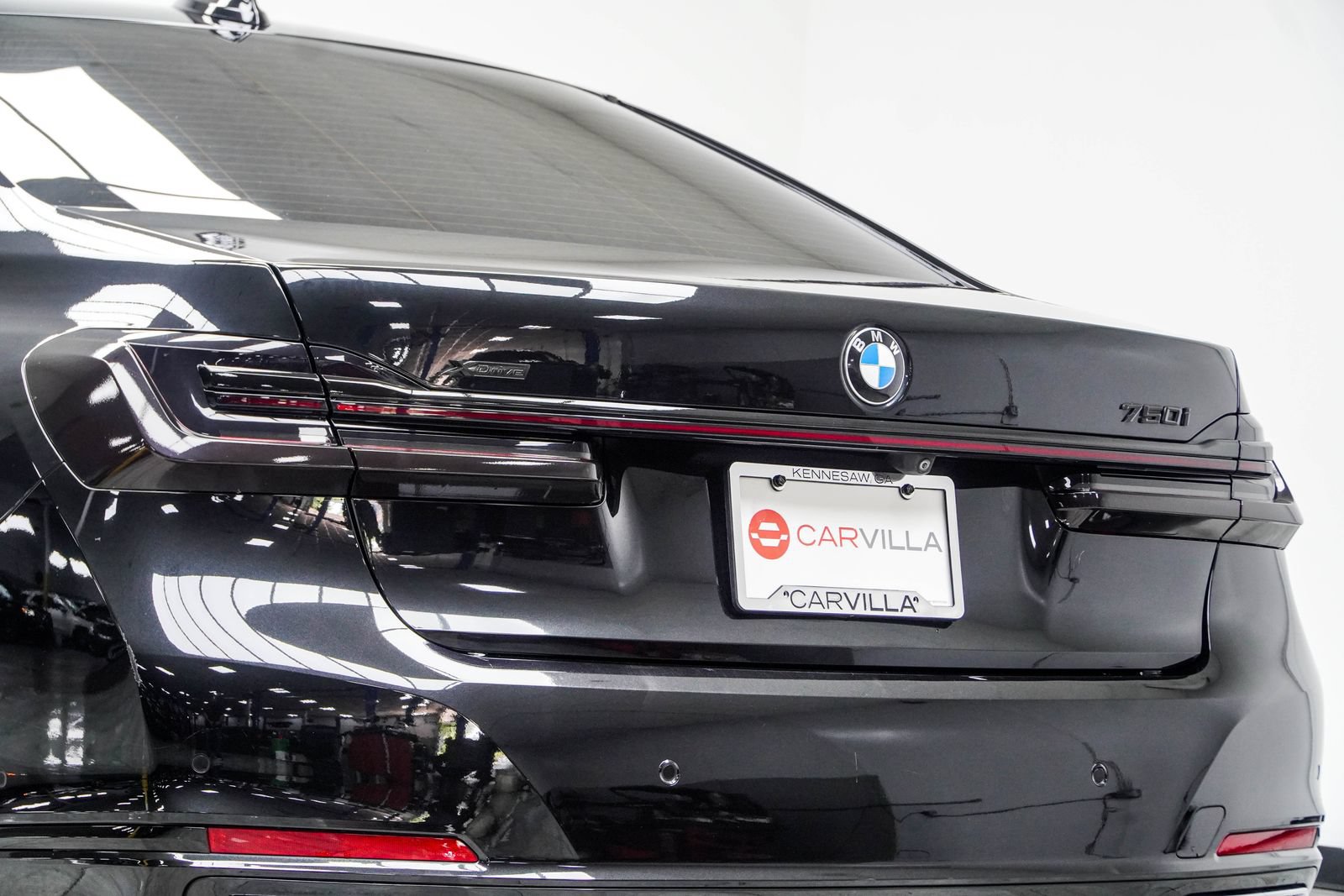 Used 2022 BMW 750i xDrive w/ Luxury Rear Seating Package AWD/4WD image 14