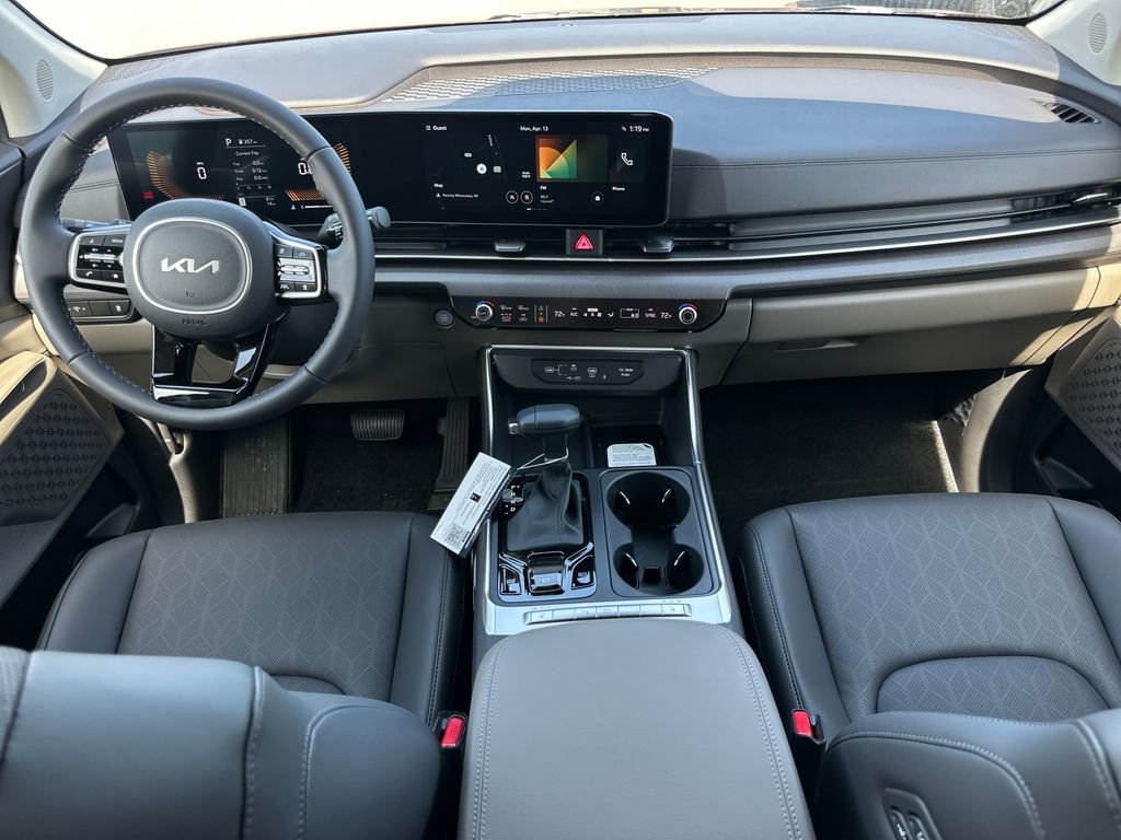 New 2026 Kia Carnival EX image 21