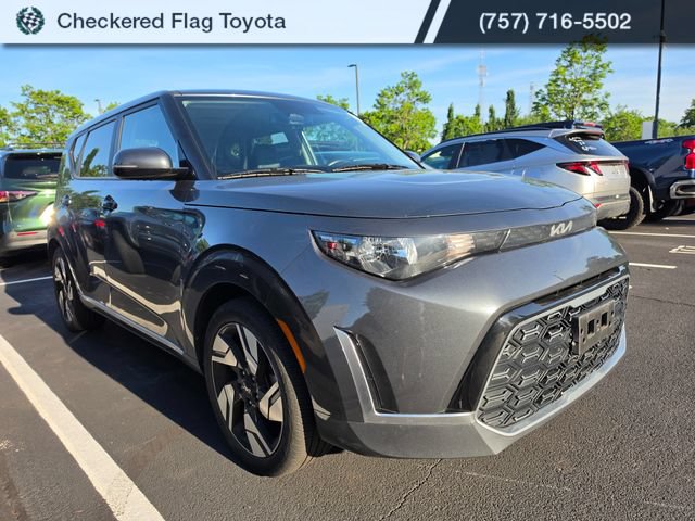 Used 2023 Kia Soul GT-Line FWD image 3