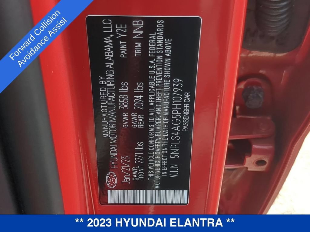 Used 2023 Hyundai Elantra SEL w/ Convenience Package FWD image 29