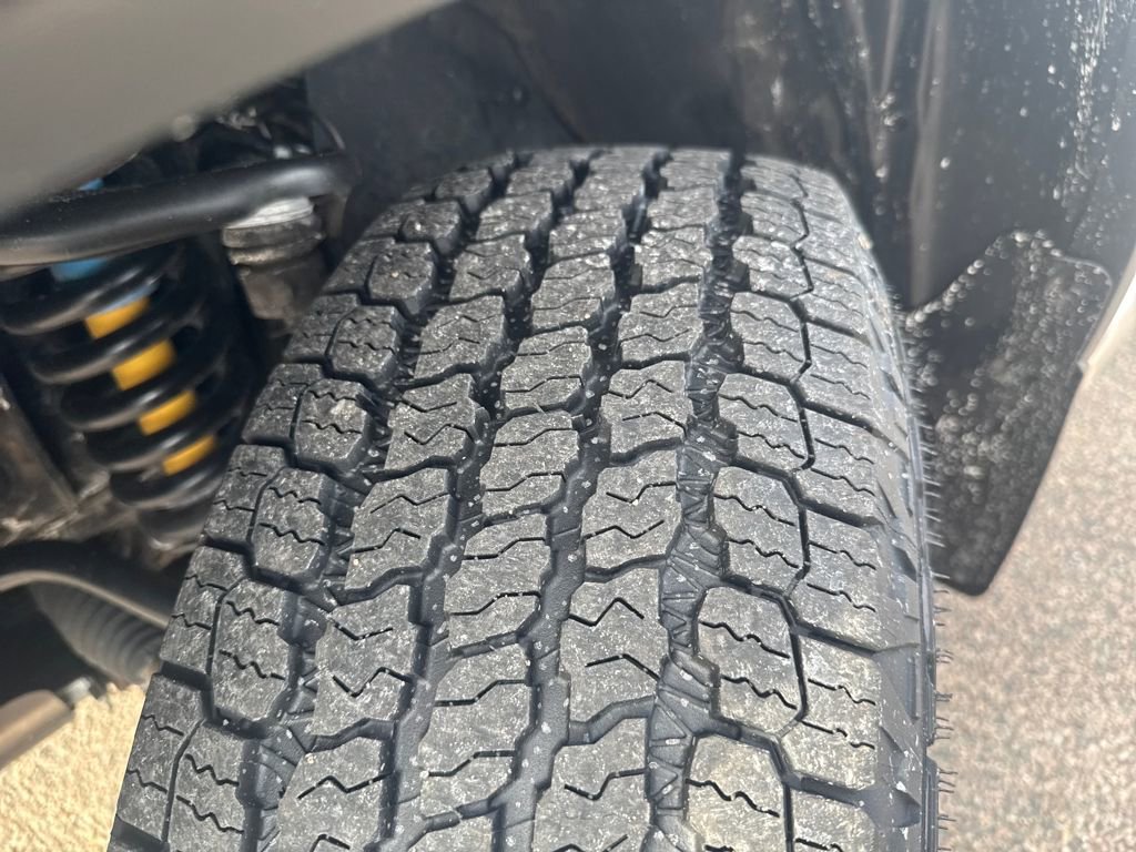 Used 2023 Toyota Tacoma TRD Off-Road image 40