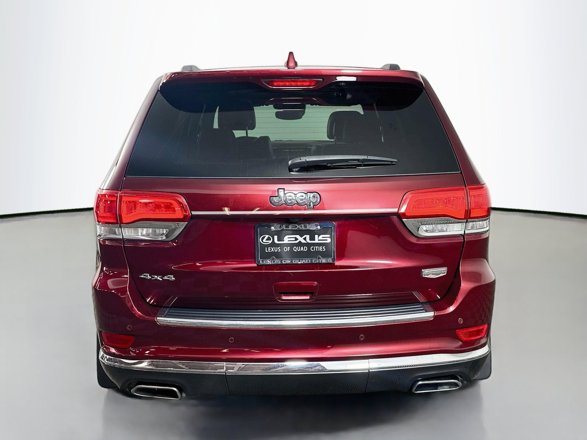 Used 2017 Jeep Grand Cherokee Summit AWD/4WD image 6