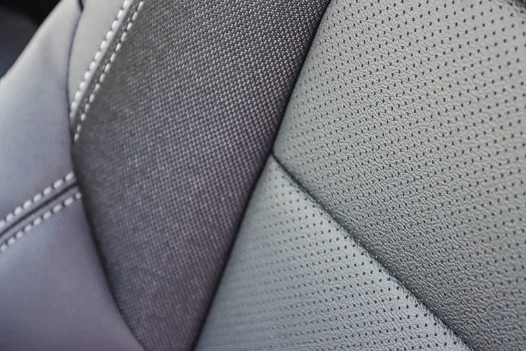 New 2026 Chevrolet Equinox EV LT image 23