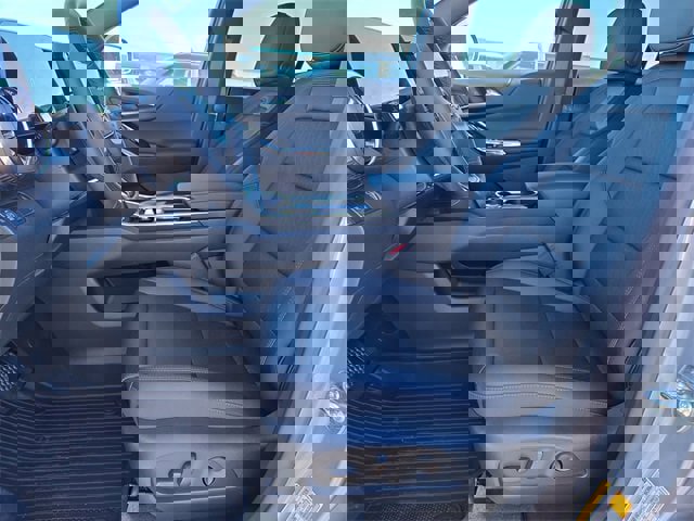 New 2026 Chevrolet Equinox LT w/ Convenience Package II image 13