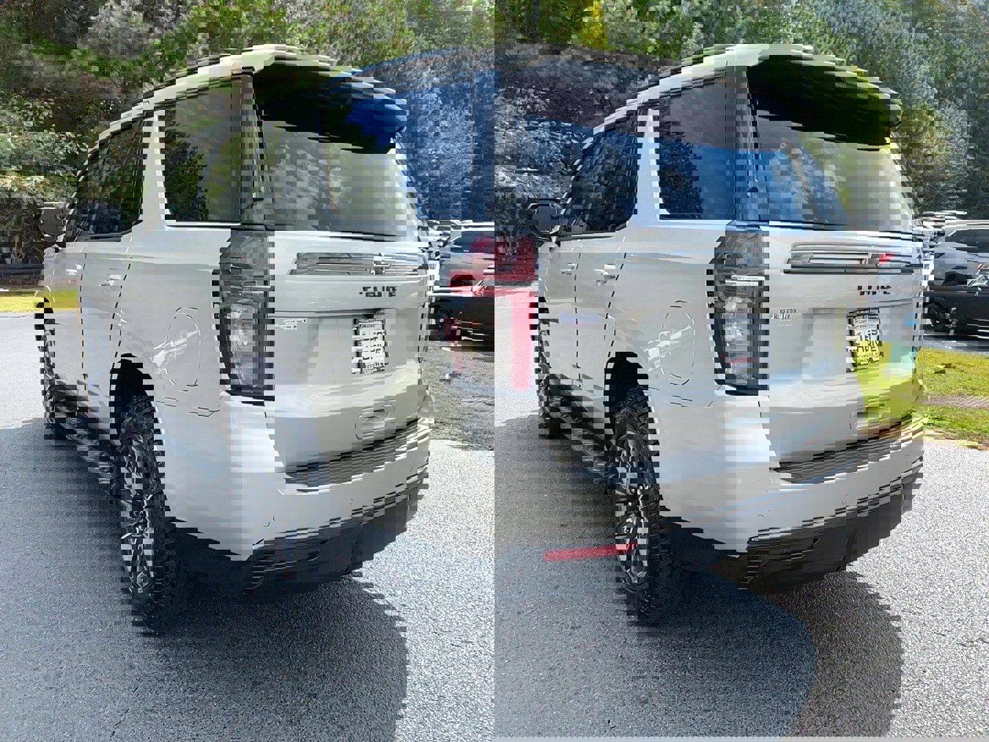 Used 2021 Chevrolet Tahoe Z71 w/ Z71 Signature Package image 8