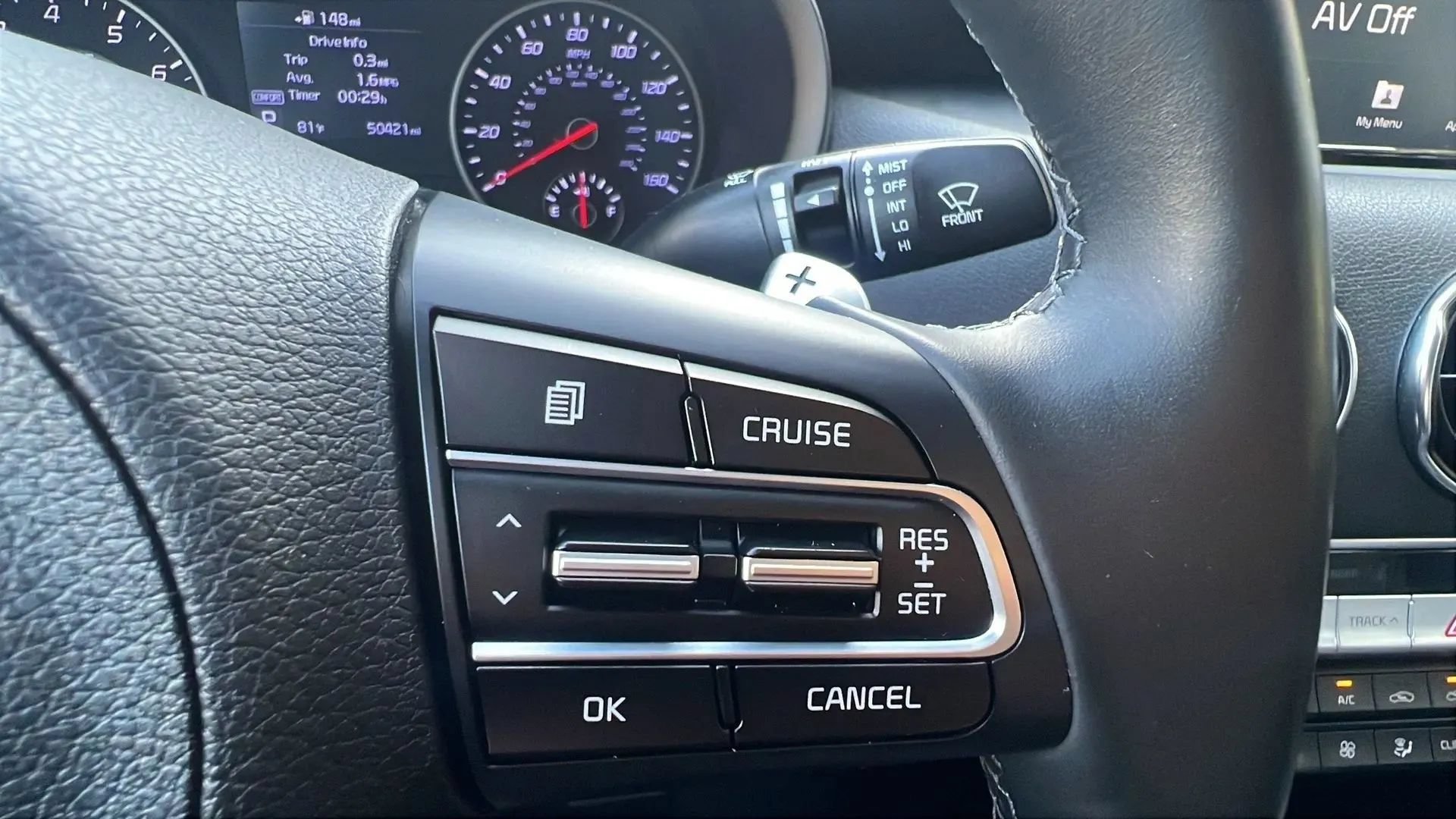 Used 2018 Kia Stinger RWD image 29