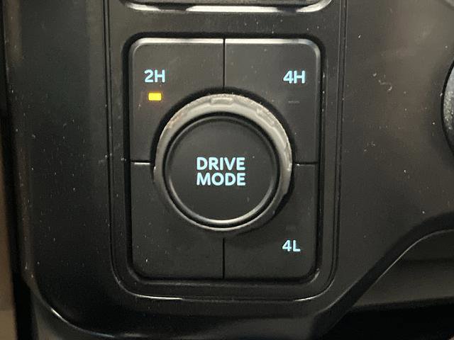 Used 2024 Ford F350 Lariat image 23