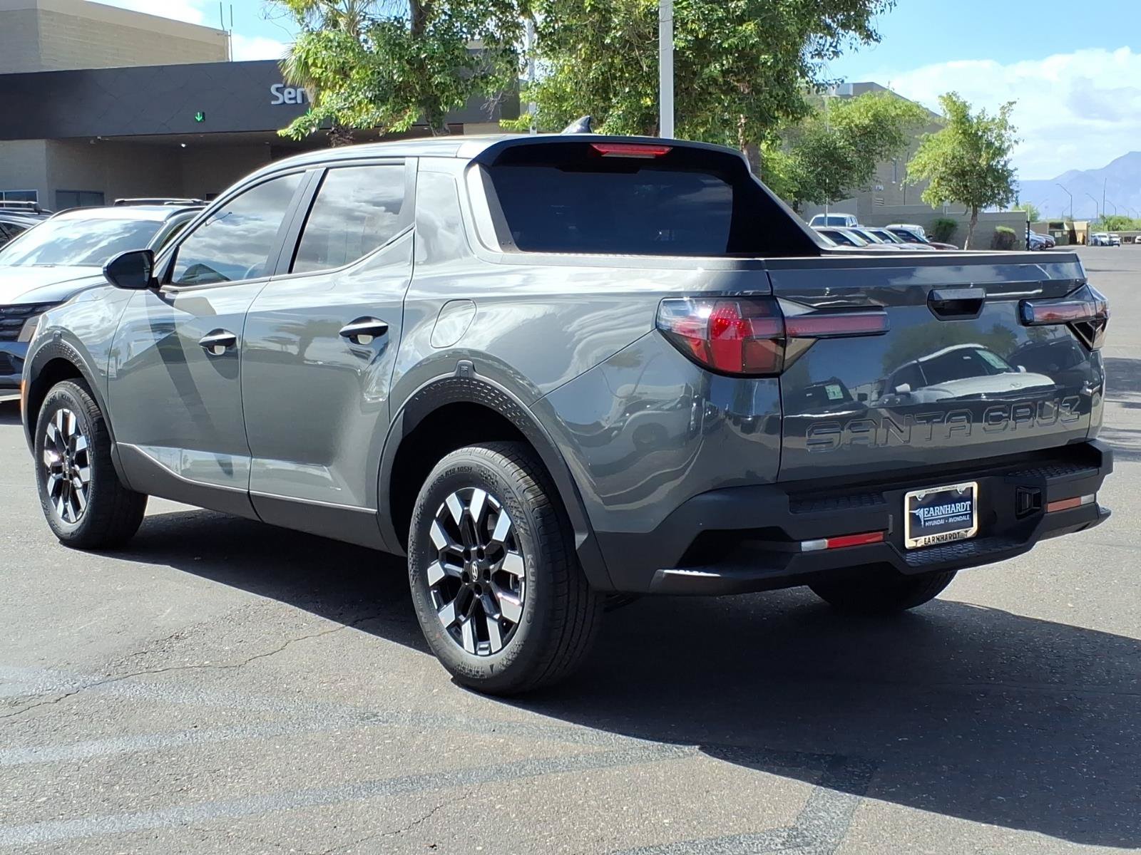 New 2026 Hyundai Santa Cruz SE FWD image 3