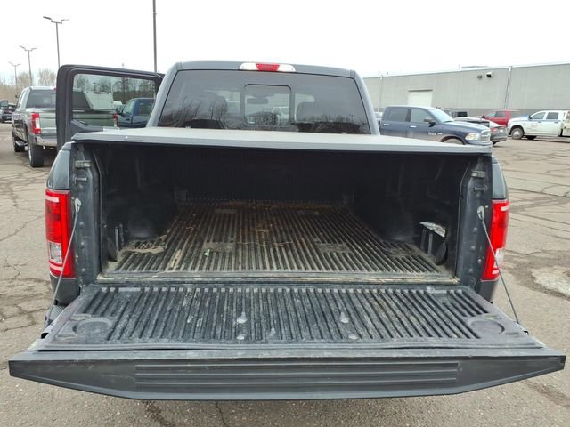 Used 2016 Ford F150 XLT w/ Equipment Group 302A Luxury AWD/4WD image 15